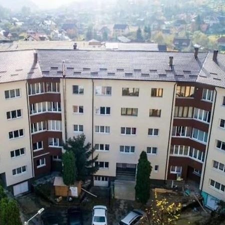 Ely Apartaments Borşa Zewnętrze zdjęcie